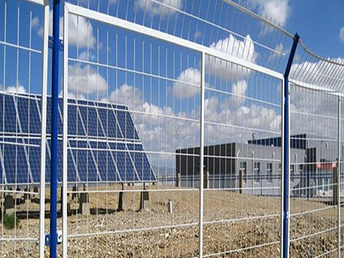 光伏太阳能网围栏